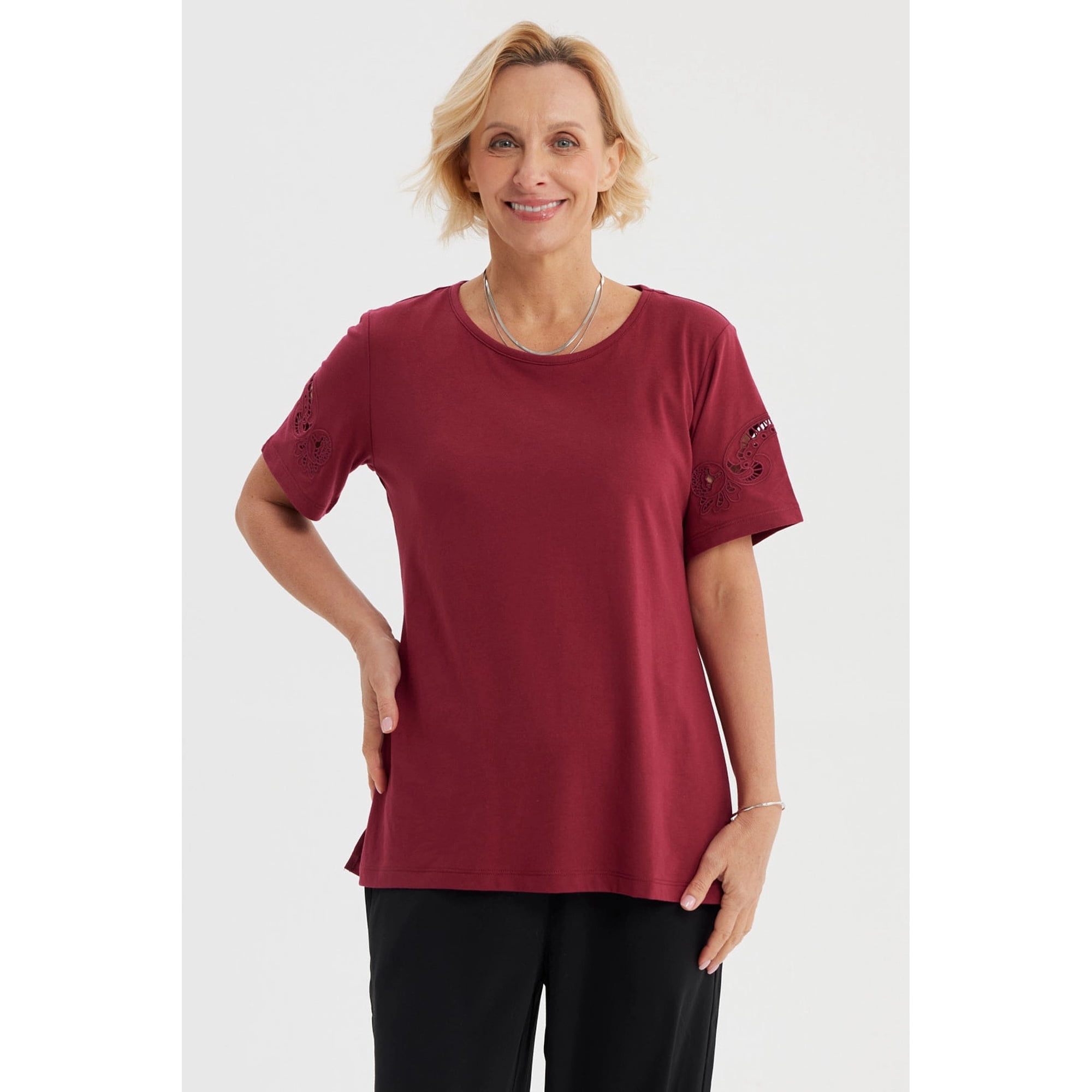 Fashionspark - Polera Mujer Detalle Mangas Rojo