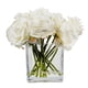 thumbnail image 1 of Rosas Blancas en Florero Cuadrado de Vidrio 23 cm, 1 of 3