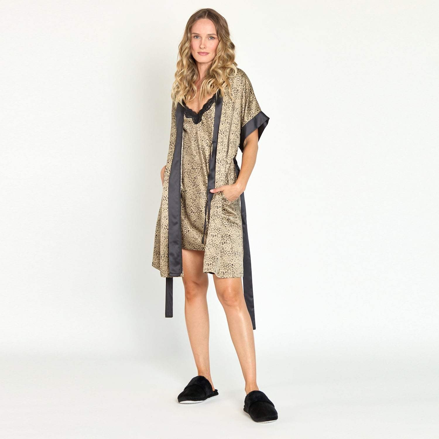 Bbz Barbzion - Bata De Mujer Mini Satin Animal Print