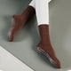 thumbnail image 3 of Calcetines de yoga con agarre para mujer, antideslizantes, ideales para yoga, pilates, barra y danza., 3 of 5