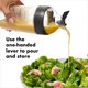 thumbnail image 4 of Mezclador de aderezos para ensaladas OXO Good Grips, transparente, grande, 355 ml, 4 of 7