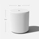 thumbnail image 3 of Mesa auxiliar para sombrillas Veradek para patio exterior con orificio para sombrillas, 3 of 9