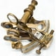 thumbnail image 1 of Sextante Fynjrex Latón Macizo, 1 of 3