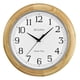 thumbnail image 1 of Reloj de pared analógico atómico de madera Bulova C5005 con números romanos, 1 of 7