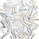 thumbnail image 4 of 100 Piezas Blanco Etiquetas hechas a mano en forma de botones de madera Etiquetas para Scrapbooking, 4 of 4