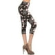 thumbnail image 1 of Leggings con Estampado Multicolor, Leggings Capri Cropped de Estilo Ajustado con Cintura Alta con Banda. Mariposa Rosa, 1 of 9