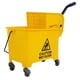 thumbnail image 1 of Carro Estrujador De Aseo Mopa 20 Lts Amarillo, 1 of 4