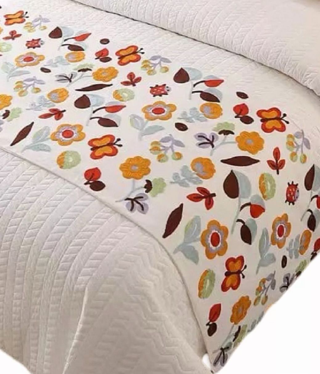 Genérico - Piecera Bordada Para Cama Sin Fundas De Cojín Diseño 9 Color Crema