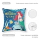 thumbnail image 5 of Los Pequeñines Fundas de almohada de terciopelo con tema, regalos de funda de almohada, decoración para el hogar, cojín de lanzar, regalo de cumpleaños para fans y parejas. 45cm x 45cm., 5 of 6