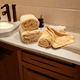thumbnail image 2 of Toallas de Baño 70x130 cm Color Mostaza Liso, 2 of 3