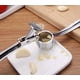 thumbnail image 3 of ® Exprimidor multifunción de acero inoxidable Herramienta de cocina para exprimir Aleación Trituradora de jengibre Prensas de ajo Presiona el ajo, 3 of 7