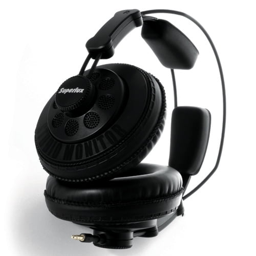 Audifonos de Estudio Superlux HD 668B