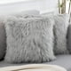 thumbnail image 1 of Juego de 2 fundas de almohada decorativas esponjosas en gris claro, nueva serie de lujo, estilo merino, de piel sintética, cuadradas y peludas, de 45 x 45 cm., 1 of 5