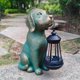 thumbnail image 3 of Estatua de jardín de perro JOYBEE farol solar de resina para exterior, 3 of 7