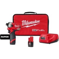 Controlador Hidráulico Milwaukee M12 Fuel Surge De 1/4 Pulgadas Con 2 Baterías