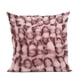 thumbnail image 1 of Cojín Plutus Brands con piel sintética de leopardo rosa, 60 x 60 cm, 1 of 1