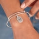 thumbnail image 2 of Brazalete con colgante «Trusting Guide» de Alex y Ani Aunt, 2 of 4