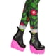 thumbnail image 4 of Muñeca Monster High Venus McFlytrap con Set de Jardinería, 4 of 6