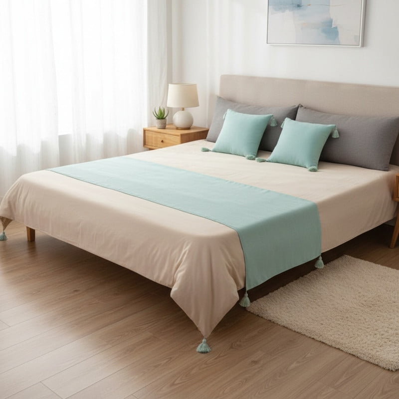 Genérico - Juego De Piecera De Lino Con Pompones Medida 70x210cm Pie De Cama Menta