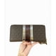 thumbnail image 2 of Cartera Michael Kors Continental Grande Jet Set Travel Marrón, 2 of 3