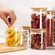 thumbnail image 5 of Set de 12 tarros de vidrio Yibaodan de 255 ml con tapas herméticas de bambú, 5 of 8