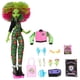 thumbnail image 3 of Muñeca Monster High Venus McFlytrap con Set de Jardinería, 3 of 6