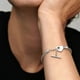 thumbnail image 5 of Pulsera Pandora Moments Cadena Serpiente T-Bar Corazón Plata, 5 of 6