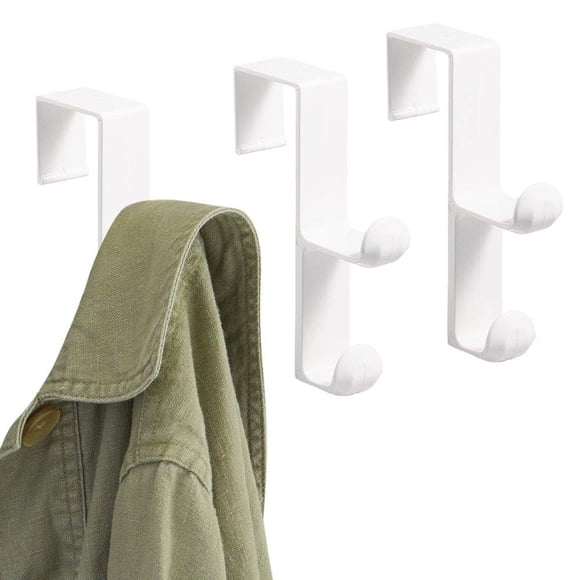 Juego de 3 ganchos de plástico InterDesign para colocar sobre la puerta, color blanco