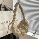 thumbnail image 2 of Bolso De Mano Acolchado Para Mujer, Ligero Y Acolchado, Tipo Hobo, 2023, Con Pliegues En Forma De Nube., 2 of 5
