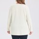 thumbnail image 4 of GRACE & GRANDEUR Tops para Mujer de Talla Grande con Botones, Dobladillo Cruzado, Cuello Redondo, Manga Larga, Blusas Texturizadas para Otoño e Invierno, Talla 3X Beige, 4 of 7