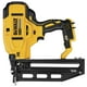 thumbnail image 1 of Clavadora de acabado DEWALT 20V MAX* XR recta 16GA (DCN662B), 1 of 3