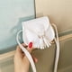 thumbnail image 4 of Bolso bandolera de piel para niñas con borlas Monedero para niñas, 4 of 5