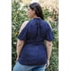 thumbnail image 3 of Blusa de Lunares con Hombros Descubiertos, Manga Corta y Lazo en la Espalda, Talla Grande, Azul Marino/blanco, 2XL, 3 of 5
