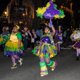 thumbnail image 3 of Boa de Plumas 4E's Novelty Mardi Gras 1,8 m de Plumaje Exuberante y Esponjoso, 3 of 9