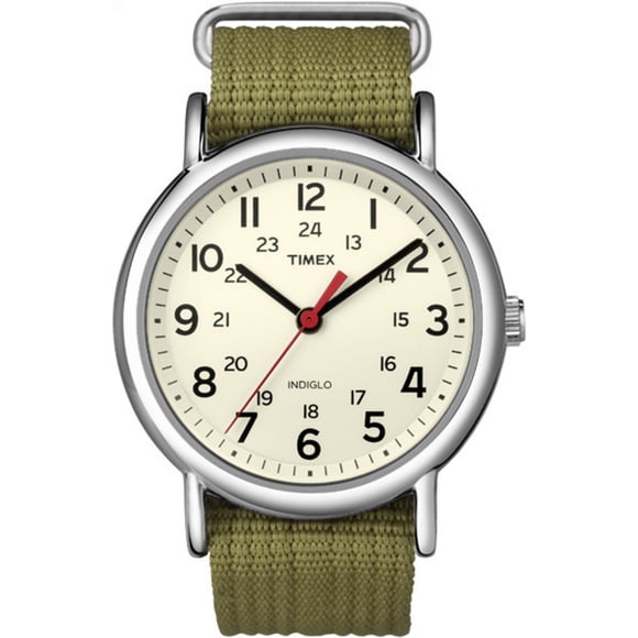 Reloj Timex Weekender, unisex, caja plateada de 38 mm y esfera color crema