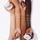 thumbnail image 4 of Base de maquillaje en polvo e.l.f. Camo Lightweight Bronceado 400 W, 4 of 8