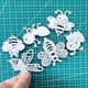 thumbnail image 1 of Plantilla troquelada para hacer tarjetas y álbumes de recortes, diseño de abejas, 1 of 8