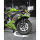 thumbnail image 2 of Moto Kawasaki Ninja ZX6R escala 1:12 verde, 2 of 3