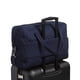 thumbnail image 2 of Bolsa de Viaje Vera Bradley Weekender True Navy Cotton, 2 of 3