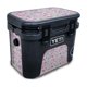 thumbnail image 1 of Fibra de carbono Skin compatible con el enfriador duro Yeti Roadie 15, 1 of 4