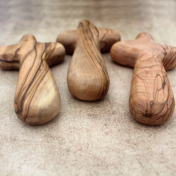 Set de cruces Holyland Crafted Art de madera de olivo de 10.5 cm