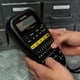 thumbnail image 4 of Etiquetadora Brother P-touch PTH111 P-Touch Pro con 2 líneas, 4 of 9