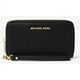 thumbnail image 1 of Billetera Michael Kors Funda Plana Grande Muñequera Negra, 1 of 3