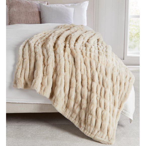 Manta Springtree Home Beige de Felpa Sintética