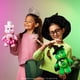 thumbnail image 4 of Peluche Osito de la Suerte de Care Bears 23 cm con Disfraz de Wicked, 4 of 7