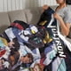 thumbnail image 3 of Voltron Defensor Legendario anti-pilling, suave, ligera, esponjosa y acogedora de lujo para hogar y cocina – Perfecta para niños y adultos,120X150cm, 3 of 6