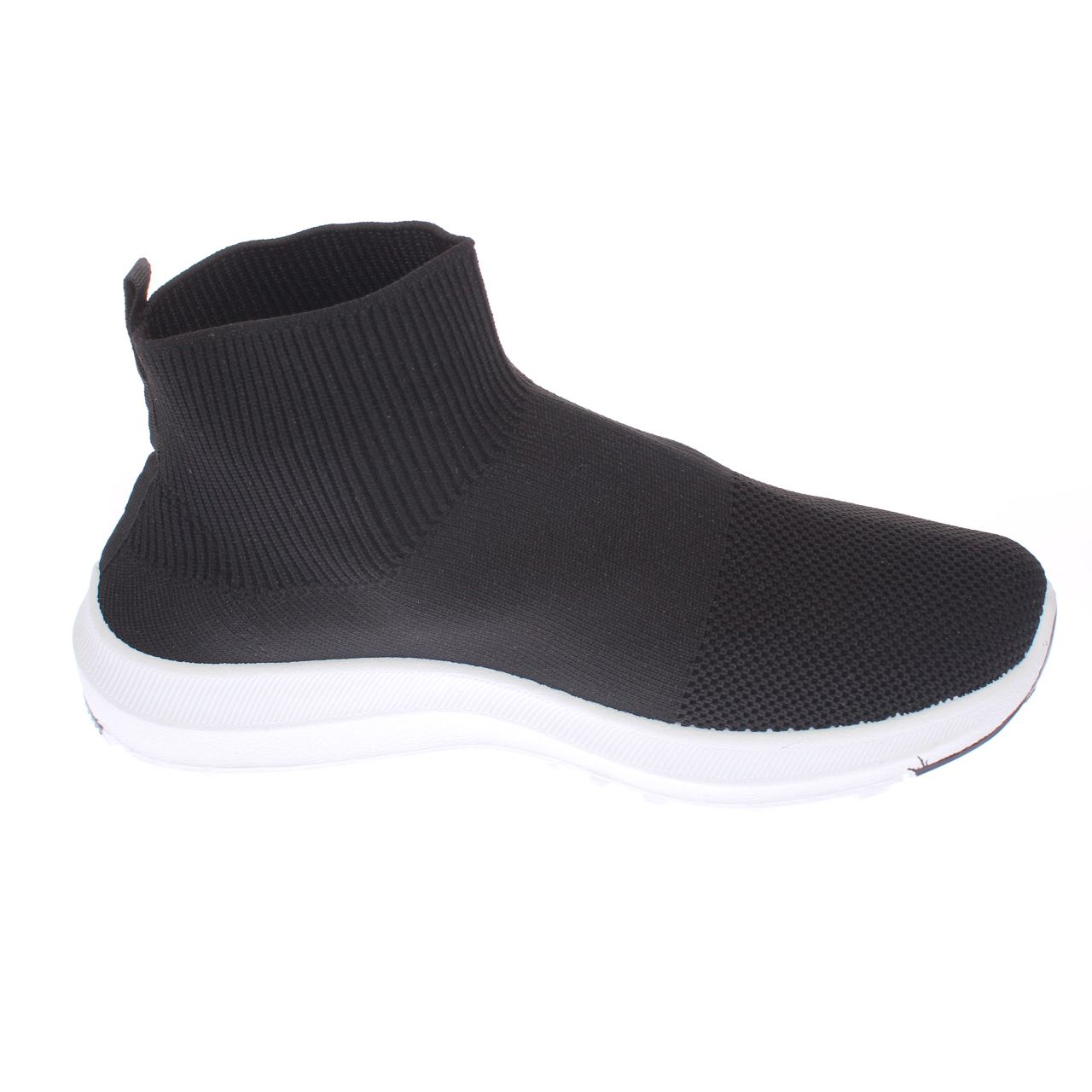 Vía Franca - Zapatilla Negro Bbo