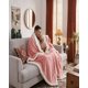 thumbnail image 5 of Frazada Sherpa Premium Con Diseño De Diamantes King, 5 of 6