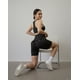 thumbnail image 2 of Short Deportivo Mujer Push Up con Bolsillo Trasero, 2 of 4