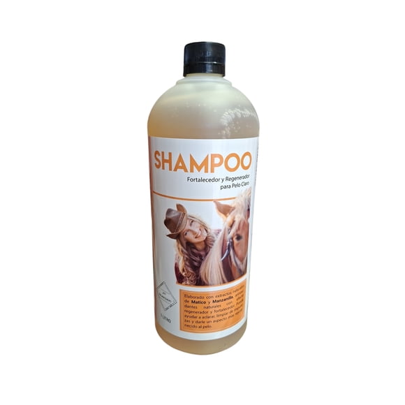 Shampoo con extracto de matico y manzanilla para caballos
